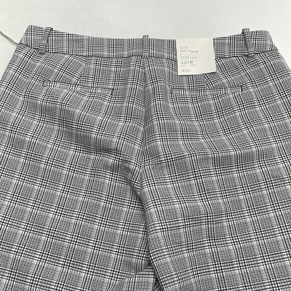 A NEW DAY Women’s 12 Stretch Gray / Pink Slim Ankle Pant - Picture 3 of 4